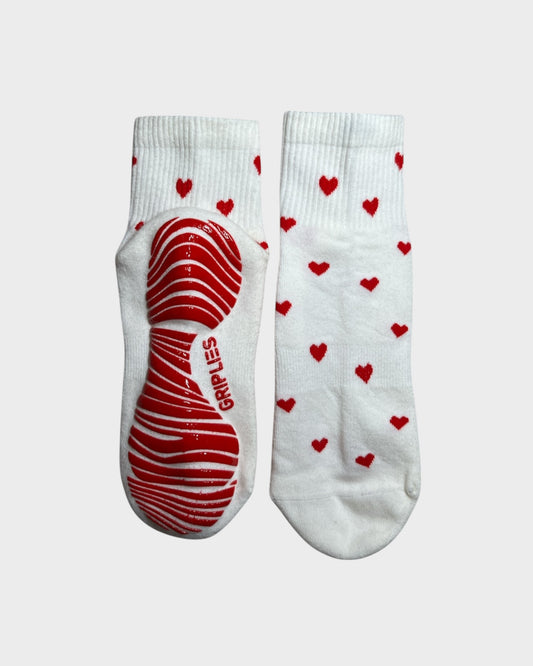 Pilates Socken – Sweetheart Mid-Crew mit roten Herzchen